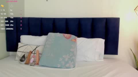 sophieturner_mg online show from September 26, 2025, 7:07 pm