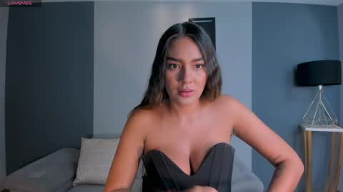 Sophie Watson online show from April 17, 2026, 12:08 pm