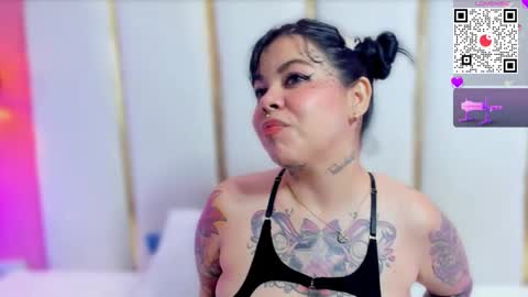 Snapshot of sophieyenki chatting on October 11, 2025, 11:03 pm SOPHIE online show from October 11, 2025, 11:03 pm