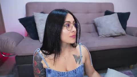Snapshot of sophiiecums chatting on July 11, 2026, 3:53 am Sophiie online show from July 11, 2026, 3:53 am
