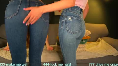 Sophydiva online show from April 20, 2026, 5:21 am