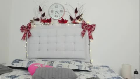 Sofia  online show from December 19, 2025, 12:17 am