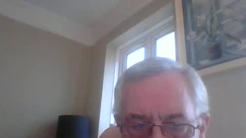 Sarah and Danny online show from April 6, 2026, 11:22 am