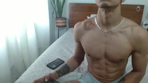 businessman online show from October 7, 2025, 7:22 pm