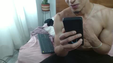 businessman online show from November 19, 2025, 7:25 pm