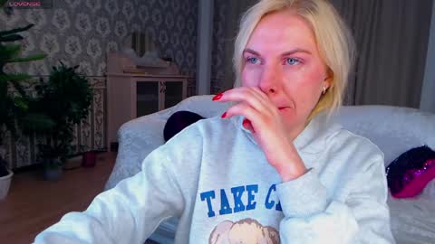 Lisa online show from April 6, 2026, 1:14 am