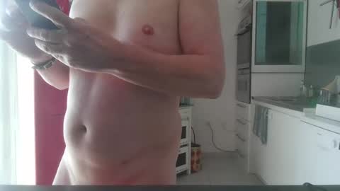 soumisanal2013 online show from March 2, 2025, 12:01 pm