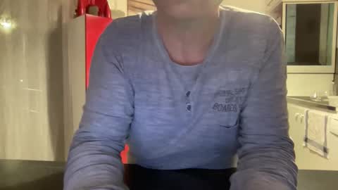 soumisanal2013 online show from March 26, 2026, 9:31 pm