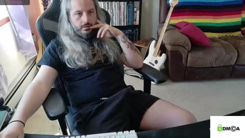 Alex G online show from April 21, 2026, 4:56 pm