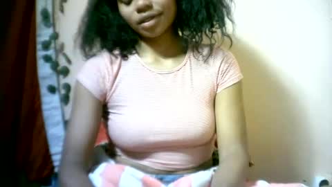Snapshot of sourayaa chatting on June 23, 2026, 5:00 pm sourayaa online show from June 23, 2026, 5:00 pm