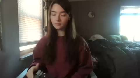 Snapshot of soursou chatting on October 16, 2025, 3:35 pm sours online show from October 16, 2025, 3:35 pm
