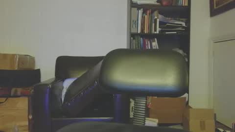 Snapshot of southernblueyes chatting on April 20, 2026, 2:58 am Southernblueyes online show from April 20, 2026, 2:58 am