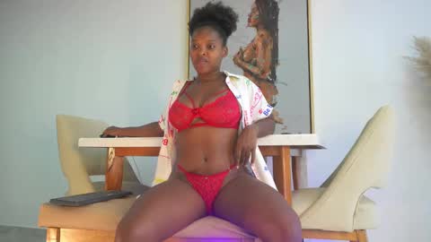 sow_fitt online show from January 18, 2025, 8:09 pm