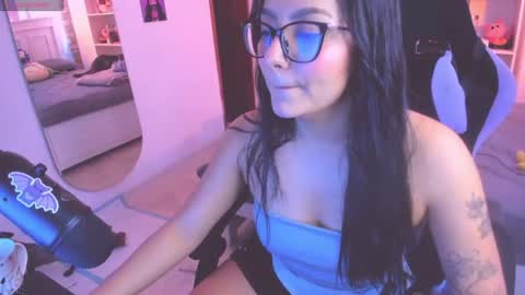Lili online show from July 15, 2026, 5:18 pm