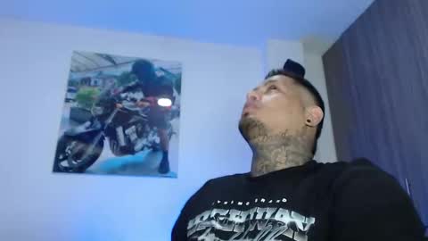 soy_apolo online show from May 9, 2026, 9:58 am