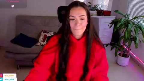 Luisa    online show from February 13, 2025, 10:11 pm