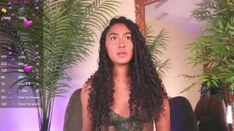 Snapshot of soyjuliana19 chatting on April 28, 2026, 4:39 am Juliana online show from April 28, 2026, 4:39 am