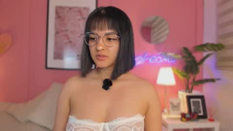 Aleja online show from October 10, 2025, 6:01 am
