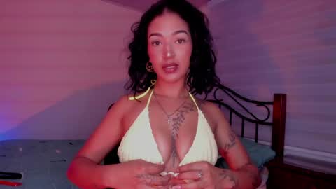 VANESSA  online show from April 10, 2026, 9:25 am