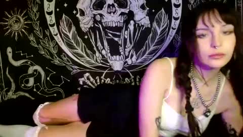 Maya online show from December 14, 2024, 5:07 am