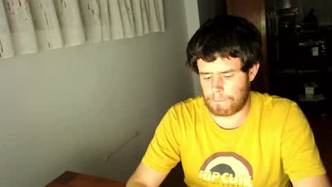 spanish online show from February 25, 2025, 9:02 pm