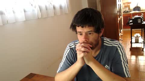 spanish online show from March 2, 2025, 8:38 am