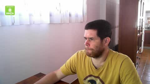 spanish online show from May 3, 2026, 11:16 am