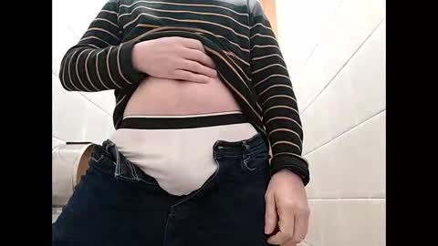 Manu  online show from January 24, 2025, 5:53 am