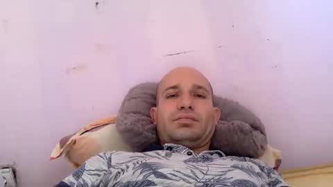 Snapshot of sparei7 chatting on January 1, 2025, 7:52 am Snaiky online show from January 1, 2025, 7:52 am