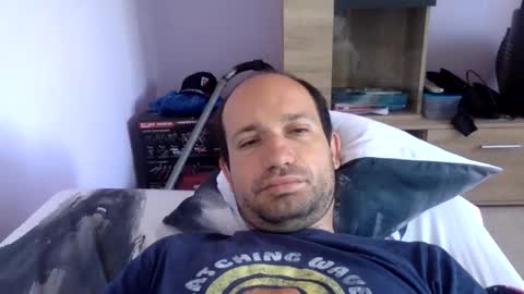 Snapshot of sparei7 chatting on May 4, 2026, 8:43 am Snaiky online show from May 4, 2026, 8:43 am