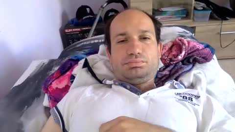 Snapshot of sparei7 chatting on May 10, 2026, 10:31 am Snaiky online show from May 10, 2026, 10:31 am
