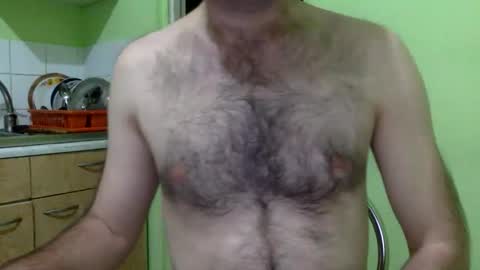Snapshot of sparei7 chatting on May 28, 2026, 9:56 pm Snaiky online show from May 28, 2026, 9:56 pm
