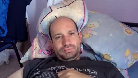 Snapshot of sparei7 chatting on June 3, 2026, 10:07 am Snaiky online show from June 3, 2026, 10:07 am