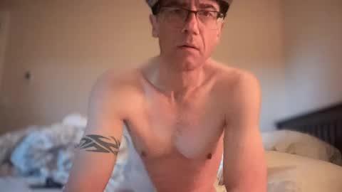 Dad online show from December 7, 2024, 7:43 pm