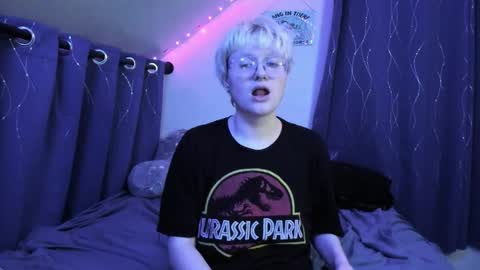 Atticus Pendragon online show from November 14, 2025, 4:11 am