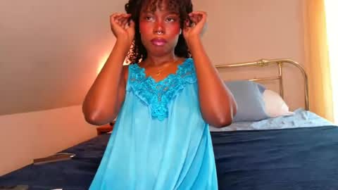 Soleil online show from June 29, 2026, 3:56 pm