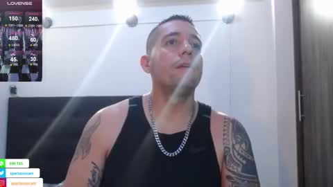 Snapshot of spartacus_cam chatting on December 10, 2024, 8:40 am     online show from December 10, 2024, 8:40 am