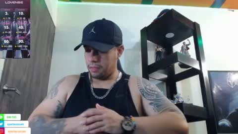 Snapshot of spartacus_cam chatting on January 9, 2025, 5:44 am     online show from January 9, 2025, 5:44 am