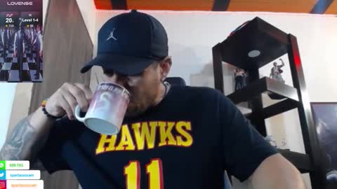 Snapshot of spartacus_cam chatting on January 12, 2025, 5:45 am     online show from January 12, 2025, 5:45 am