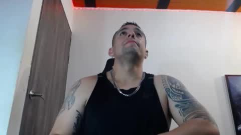 Snapshot of spartacus_cam chatting on February 13, 2025, 5:37 am     online show from February 13, 2025, 5:37 am