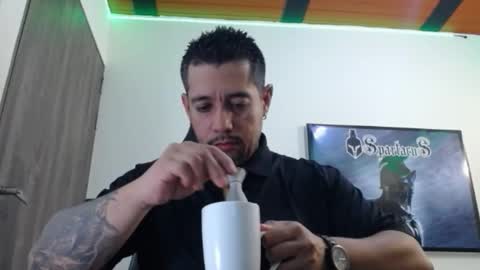     online show from December 16, 2025, 5:23 am