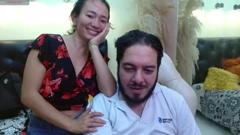 Snapshot of specialguests chatting on September 13, 2025, 2:22 am Invitadas Especiales online show from September 13, 2025, 2:22 am