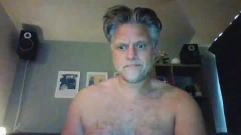 Snapshot of spectacularguy chatting on May 24, 2026, 5:07 pm DutchDude online show from May 24, 2026, 5:07 pm