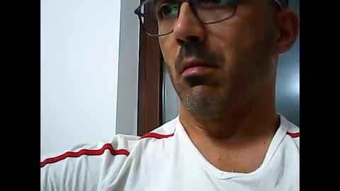 Snapshot of speed0800 chatting on May 24, 2026, 1:10 am Speed online show from May 24, 2026, 1:10 am