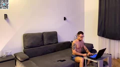 Alex online show from February 11, 2026, 7:52 pm