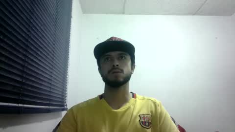 sperm_donor94 online show from December 22, 2025, 10:40 pm