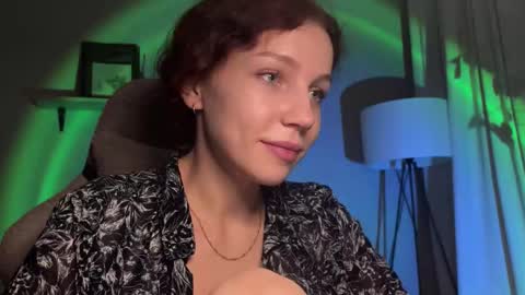 spicy___caramel online show from November 22, 2025, 5:12 pm