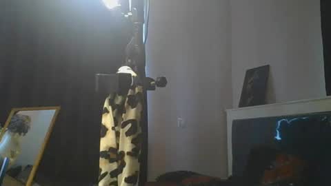 Snapshot of spicy_cherrie chatting on July 3, 2026, 2:01 pm cherrie online show from July 3, 2026, 2:01 pm