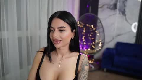 Spicy Maple online show from November 11, 2025, 8:09 pm