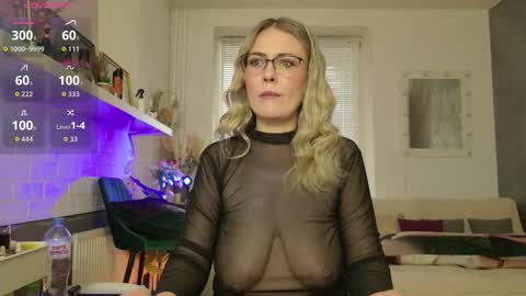 Snapshot of spicyhotmilf chatting on March 16, 2026, 1:04 pm Lexsy online show from March 16, 2026, 1:04 pm